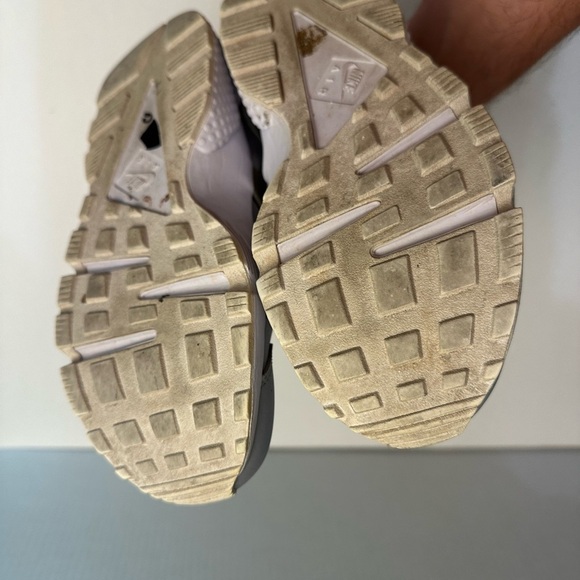 Nike Air Huarache Run Se | Atmosphere Grey '777331-962' Size 7.0 - Picture 13 of 16